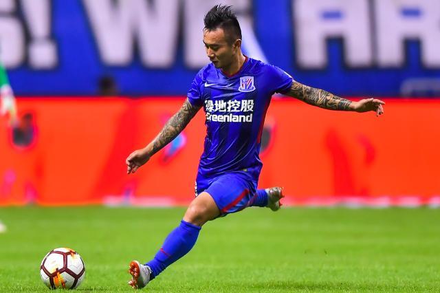 开云体育下载-【热身】于汉超莫雷诺破门柏佳骏伤退 申花2比1河南